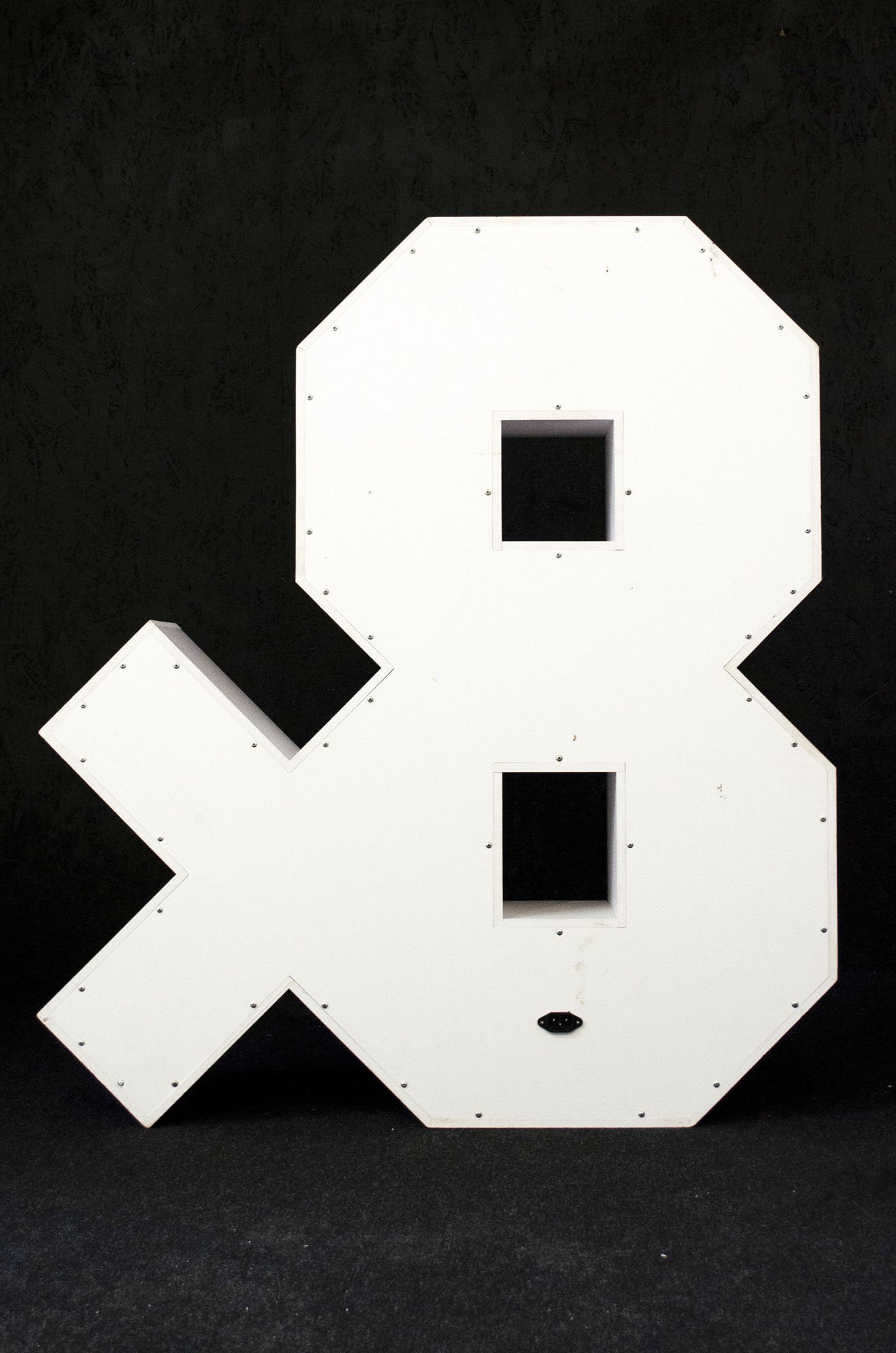 0_0_brandekor-a5b0e5d6b47c2a1c2043bb430ca417ce