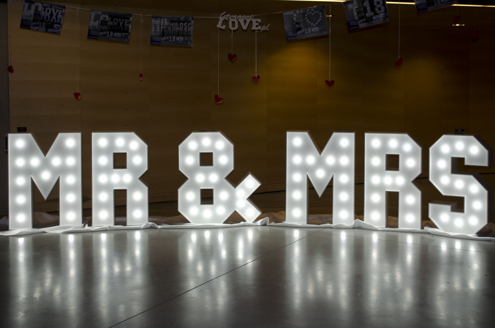 brandekor_MR&MRS_literyretro_3543