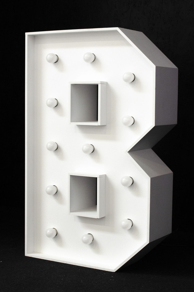 brandekor_stojace_litery_cyfry_swiecace_zarowki_LED_B_4954_2000px