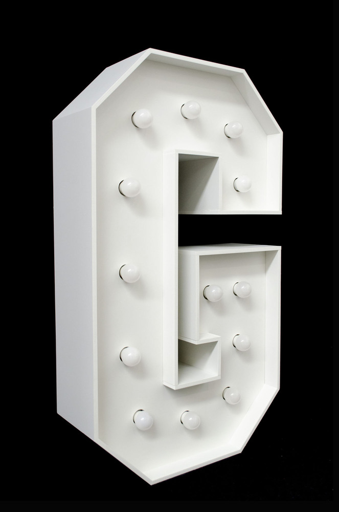 brandekor_stojace_litery_cyfry_swiecace_zarowki_LED_G_5274_2000px — kopia