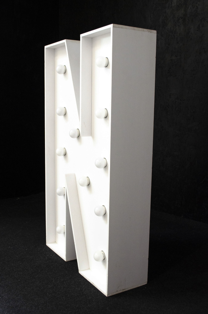 brandekor_stojace_litery_cyfry_swiecace_zarowki_LED_N_4936_2000px