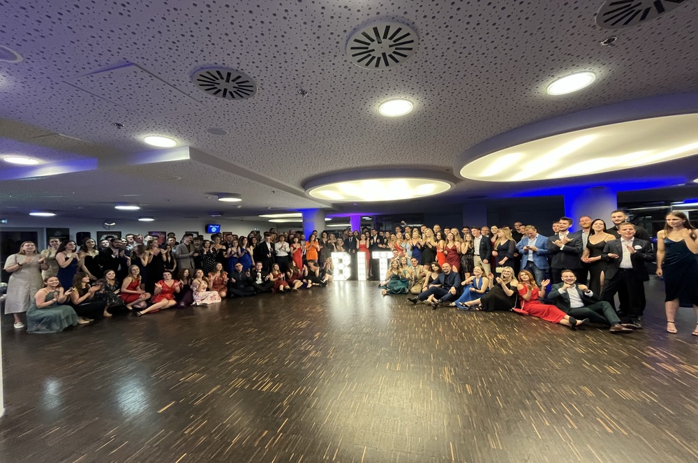 literowelove_litery_na_wynajem_dekoracja_bal_BIT_wroclaw_3016996114557074157_n