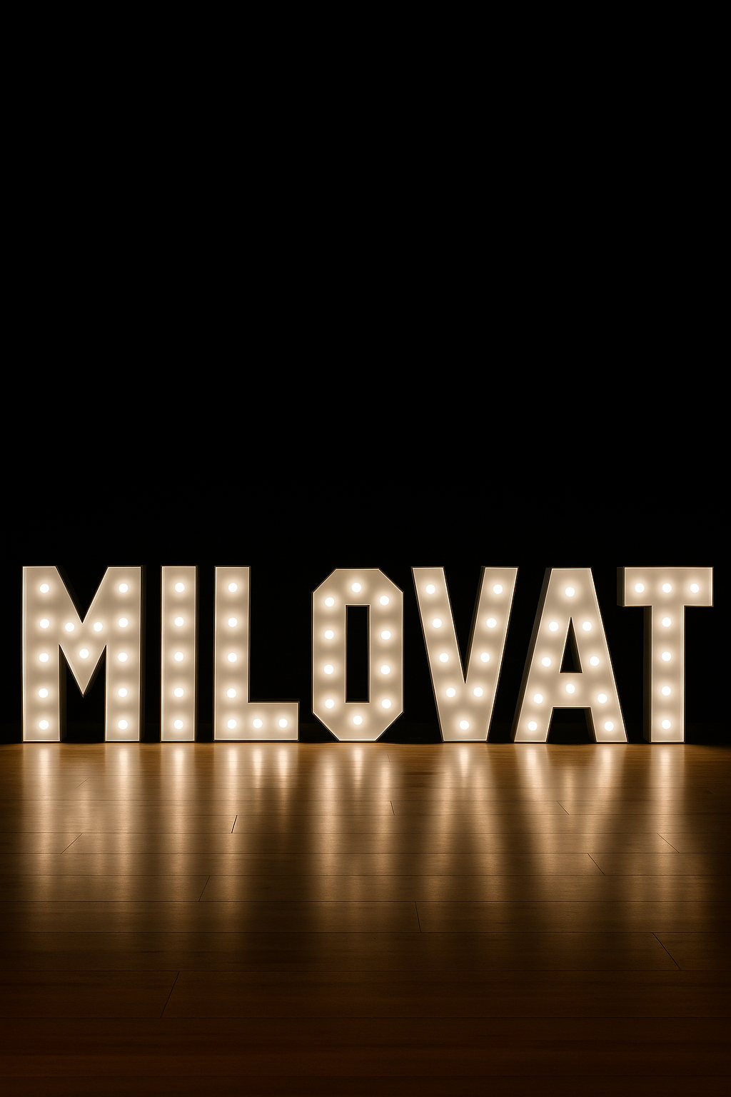 Bílý nápis „MILOVAT“ ve stylu RETRO (s žárovkami).