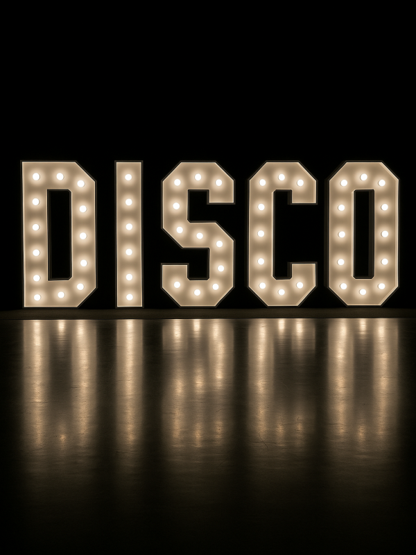 Bílý nápis „DISCO“ ve stylu RETRO (s žárovkami).